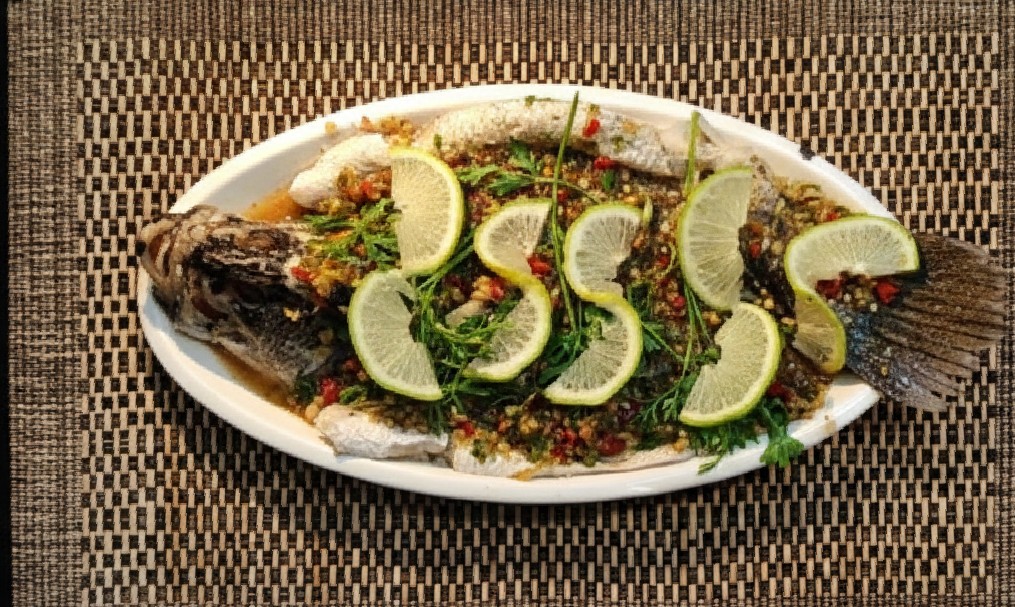 Steamed Seabass with lime sauce